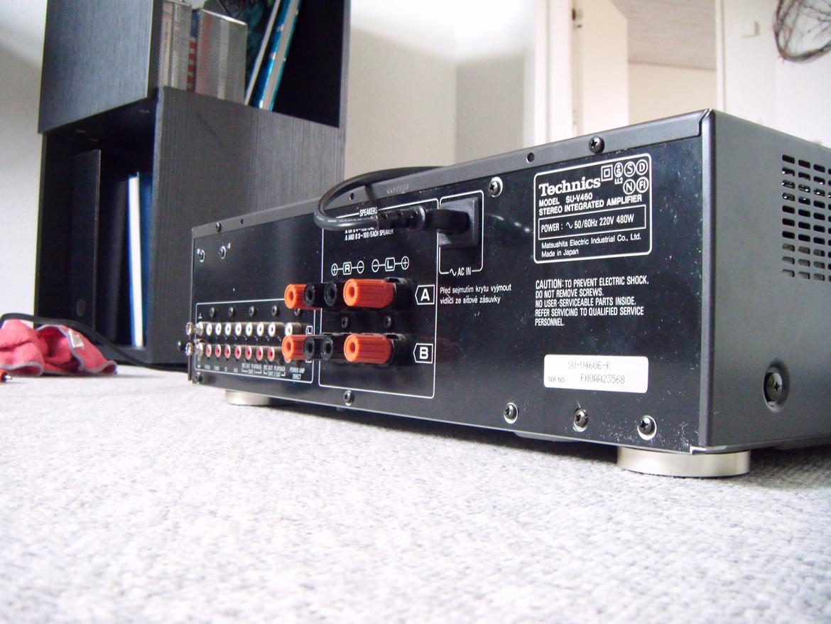 Musikanlæg Technics ( med skod højtaler ) billede 8