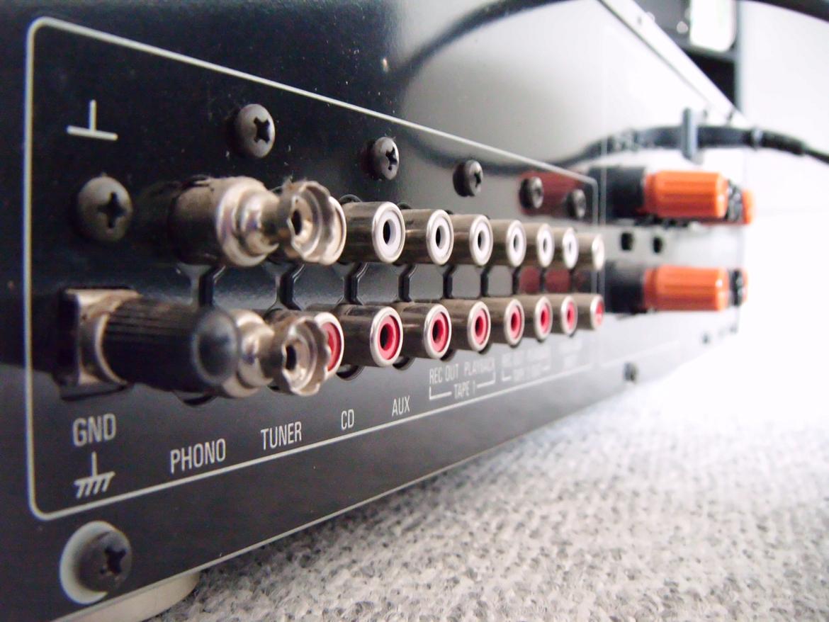 Musikanlæg Technics ( med skod højtaler ) billede 11