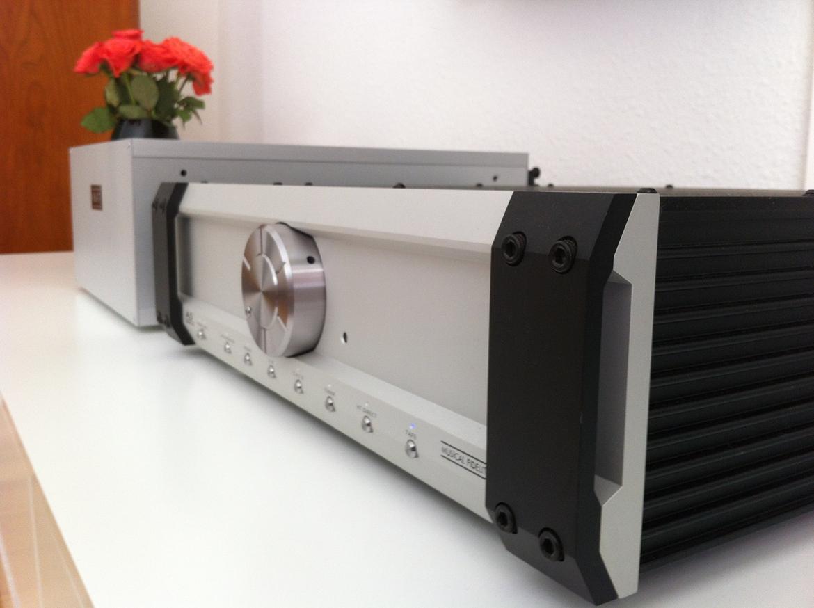 Musikanlæg Musical Fidelity & The BEAST - Musical Fidelity A5 Pre Amp billede 2