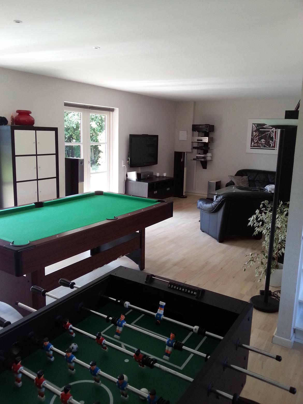 Hjemmebiograf Min stue billede 10