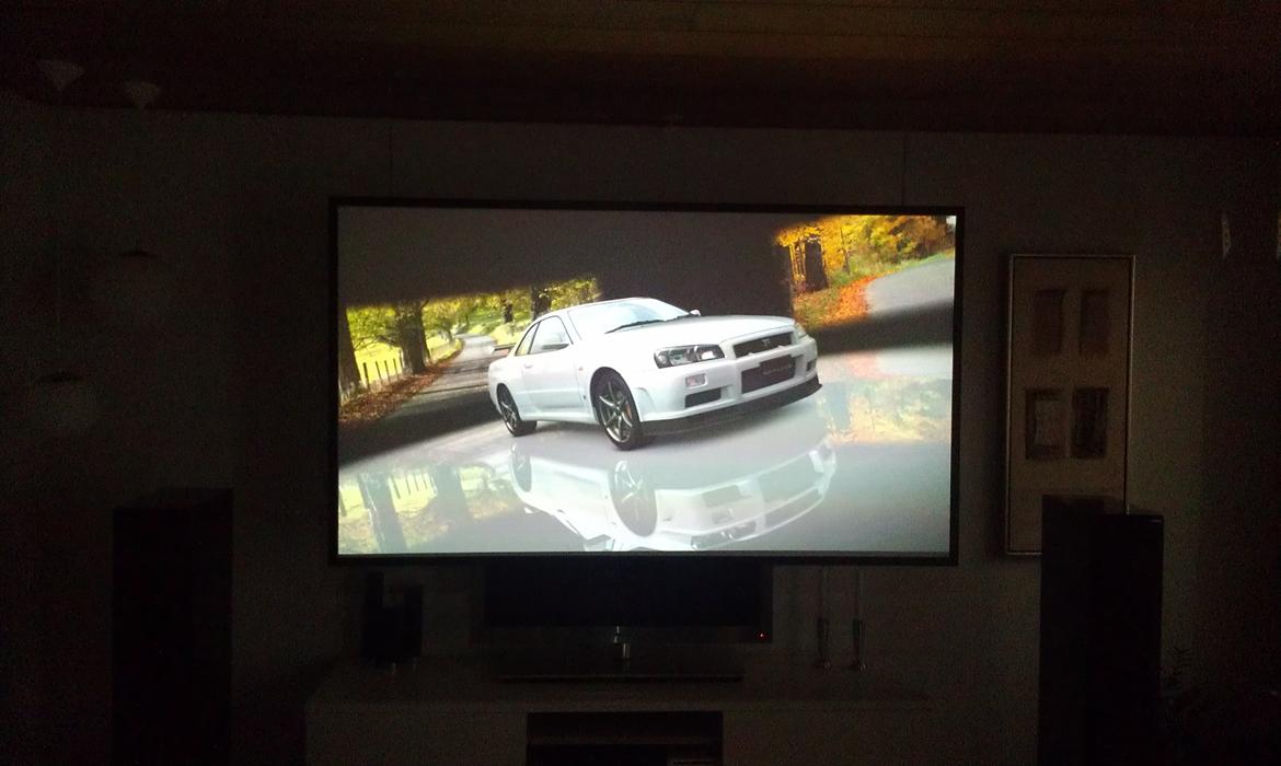 Hjemmebiograf Solgt....Yamaha-Vienna-Optoma-82" Opera - optoma hd65 på diy 82"
fastramme lærrede billede 13