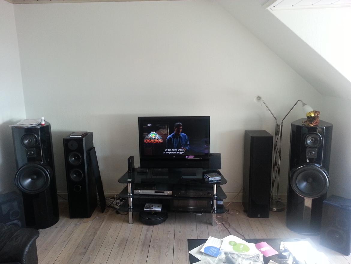 Musikanlæg Mit lille hjemme anlæg billede 1