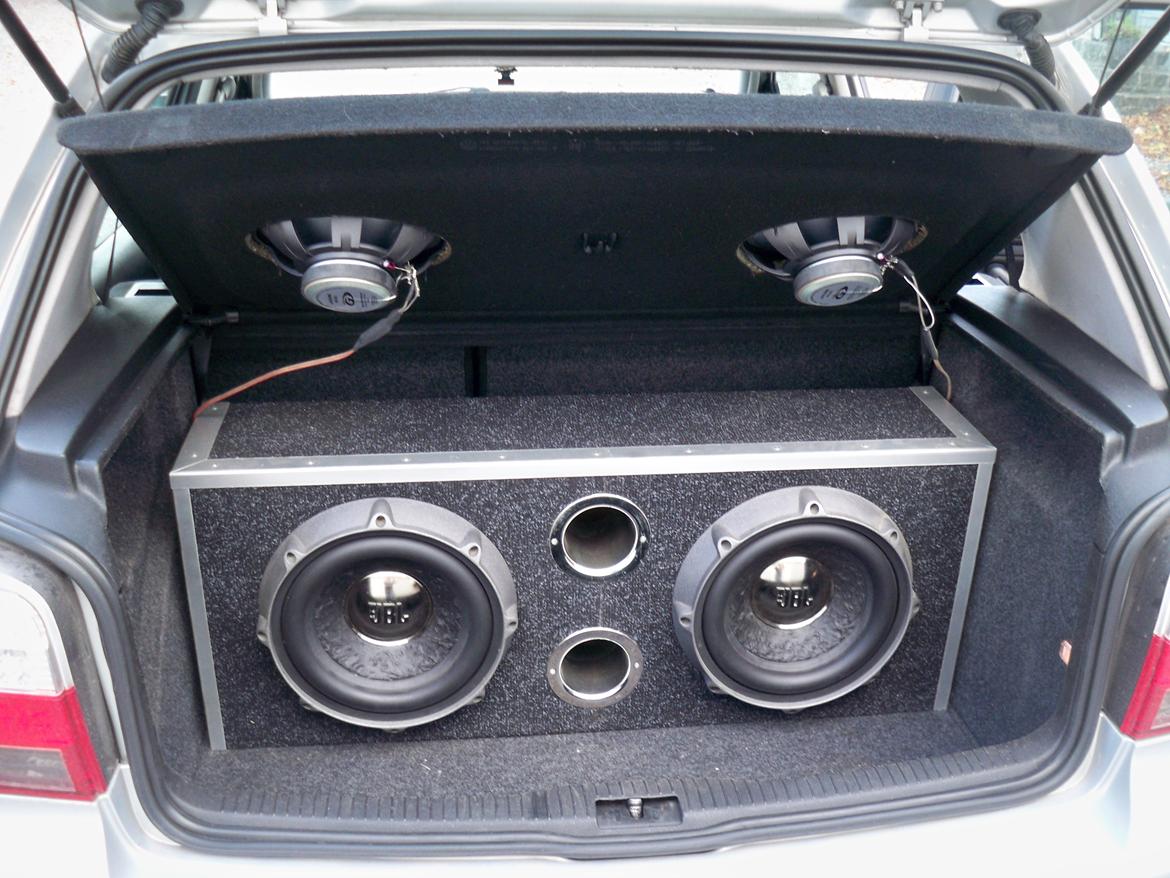 Bilstereo Golf IV. JBL. Pioneer. Boss. Alpine billede 1