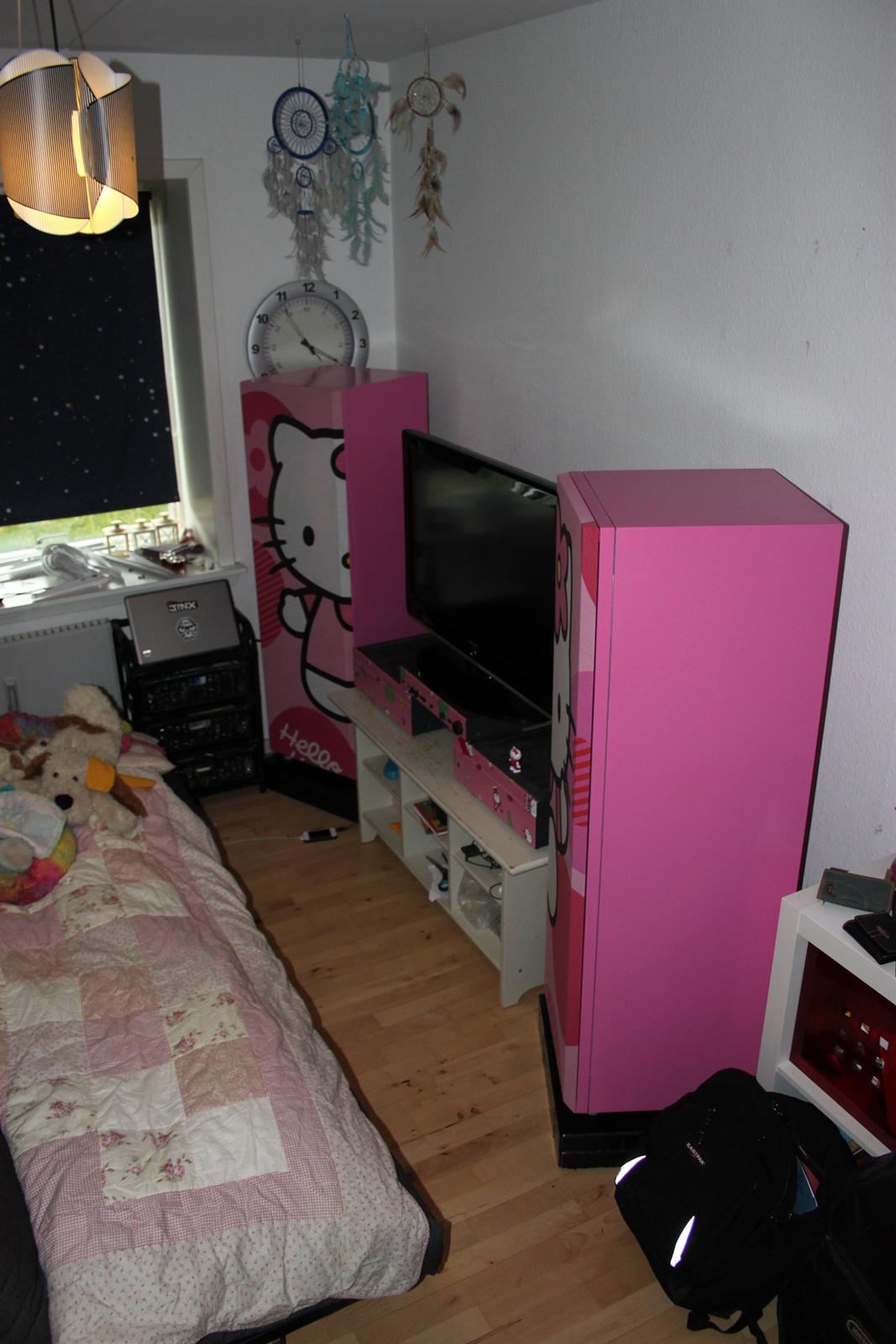 Musikanlæg Cerwin-Vega! in Hello Kitty style ! billede 2