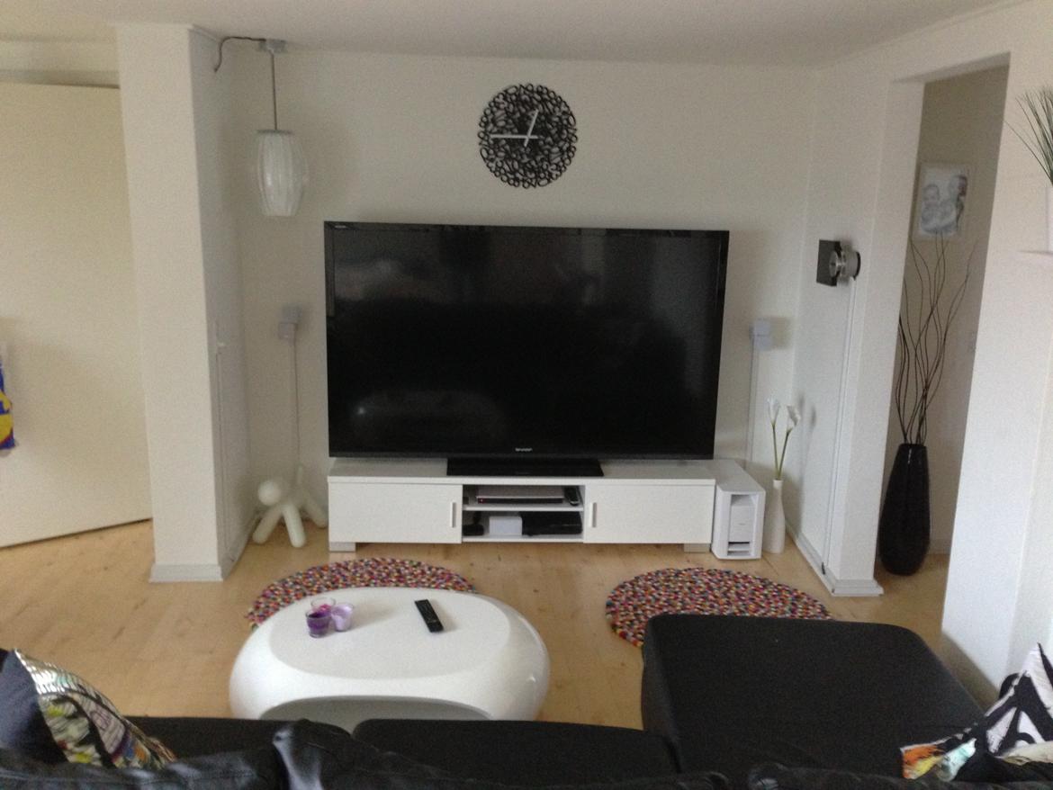 Hjemmebiograf 80" sharp + bose+ b&o - selve overblikket af systemet billede 1