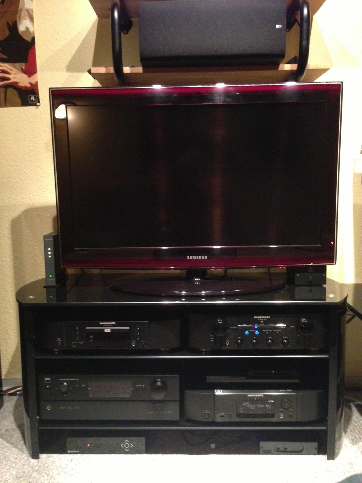 Hjemmebiograf Marantz, B&W, Rega, NAD & Pro-ject billede 2