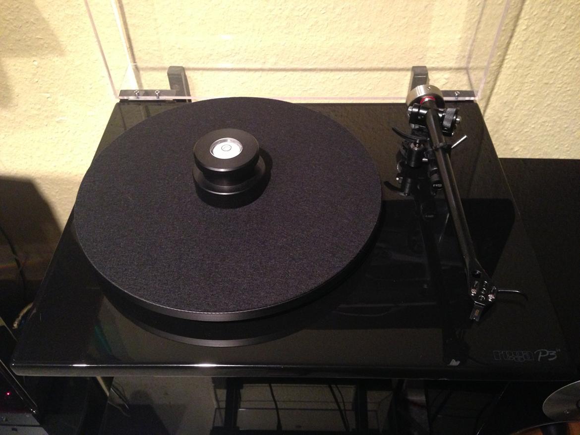Hjemmebiograf Marantz, B&W, Rega, NAD & Pro-ject billede 11
