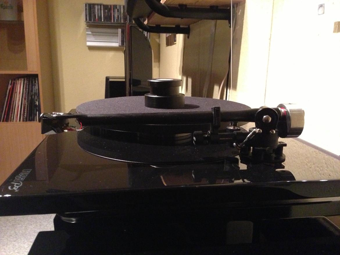 Hjemmebiograf Marantz, B&W, Rega, NAD & Pro-ject billede 12