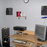 Musikanlæg JBL hjemmeanlæg.
