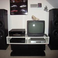 Musikanlæg JBL- BOSE og HK -SOLGT- 