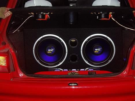Bilstereo Boss audiosystem i Escort billede 7