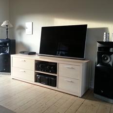 Musikanlæg AV-enhed Denon/Cerwin Vega Solgt d. 29/3-12