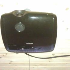 Hjemmebiograf My Cave