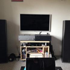 Musikanlæg 2xNAD forstærker/Dali Concept 10