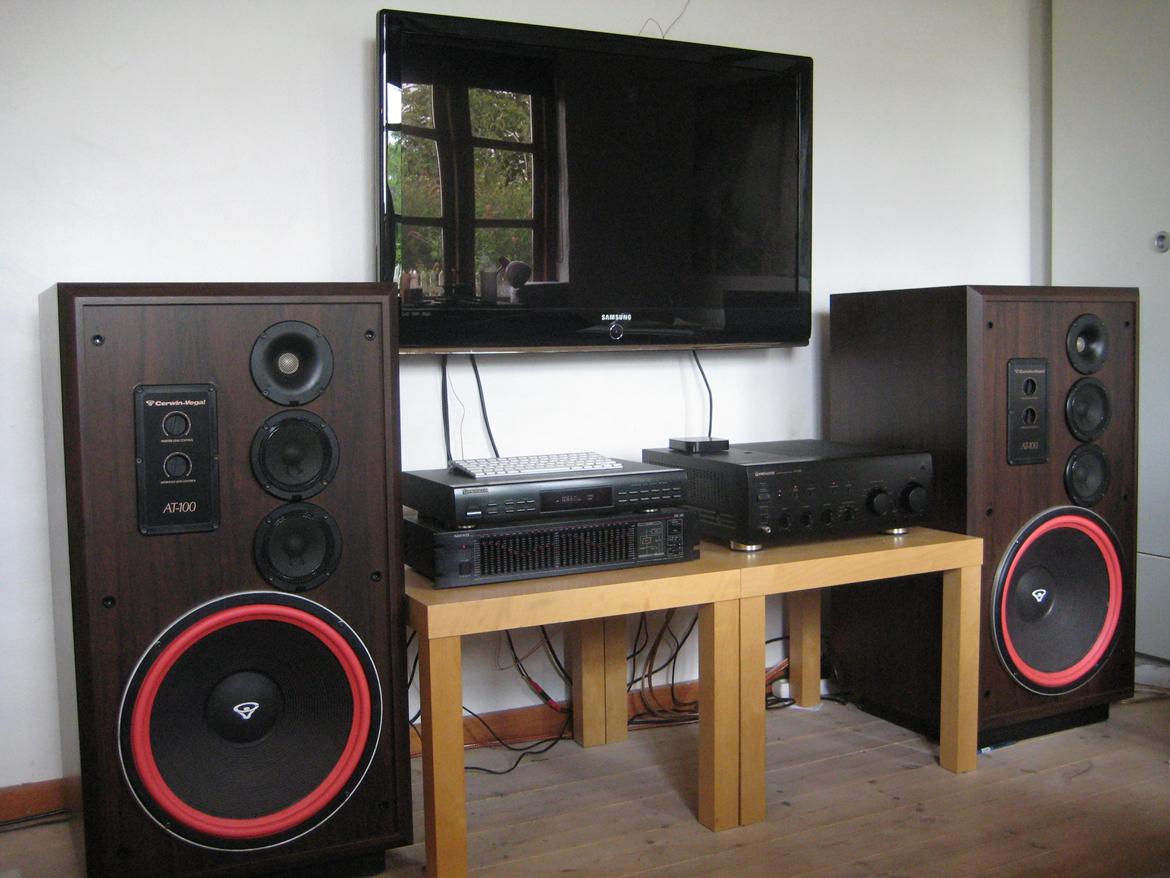 Musikanlæg Cerwin vega!, Pioneer billede 1