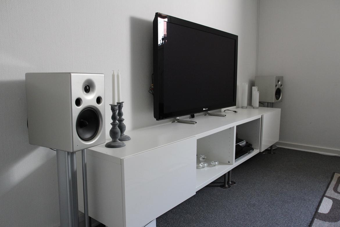 Hjemmebiograf Von Schweikert Audio VR-1 "Aktive" Demo model billede 4