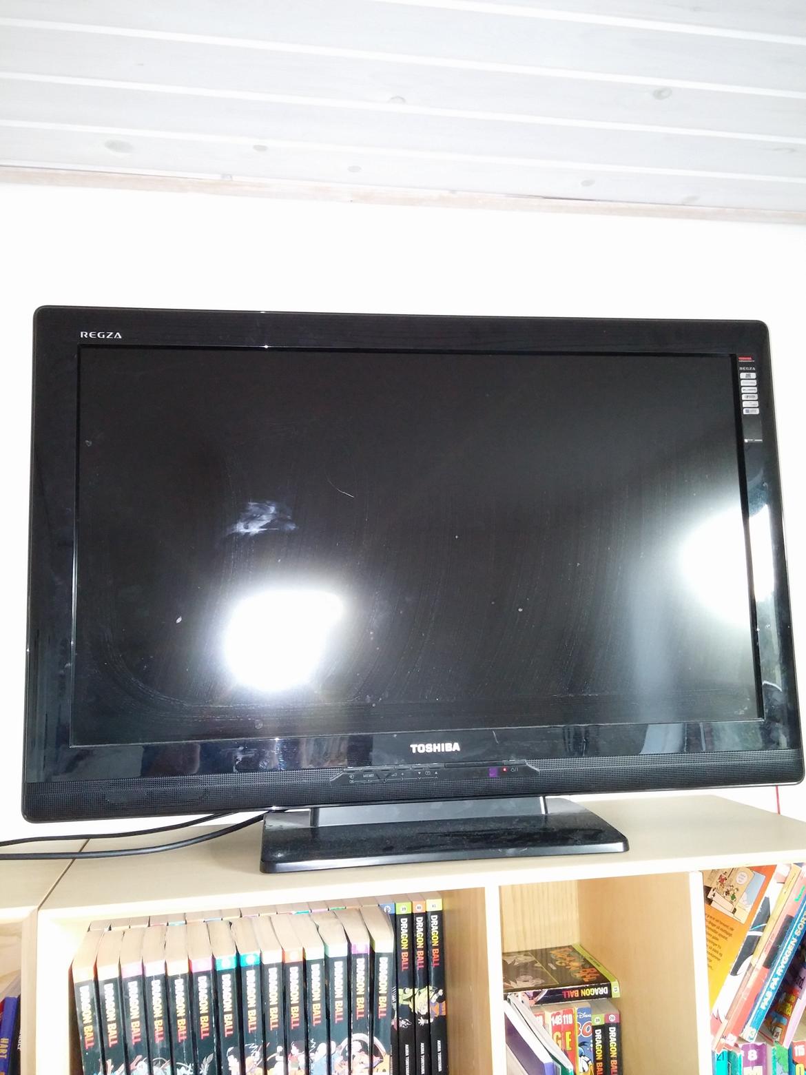 Musikanlæg Setup på værelset - Fladskærm - Toshiba 32AV500P billede 10