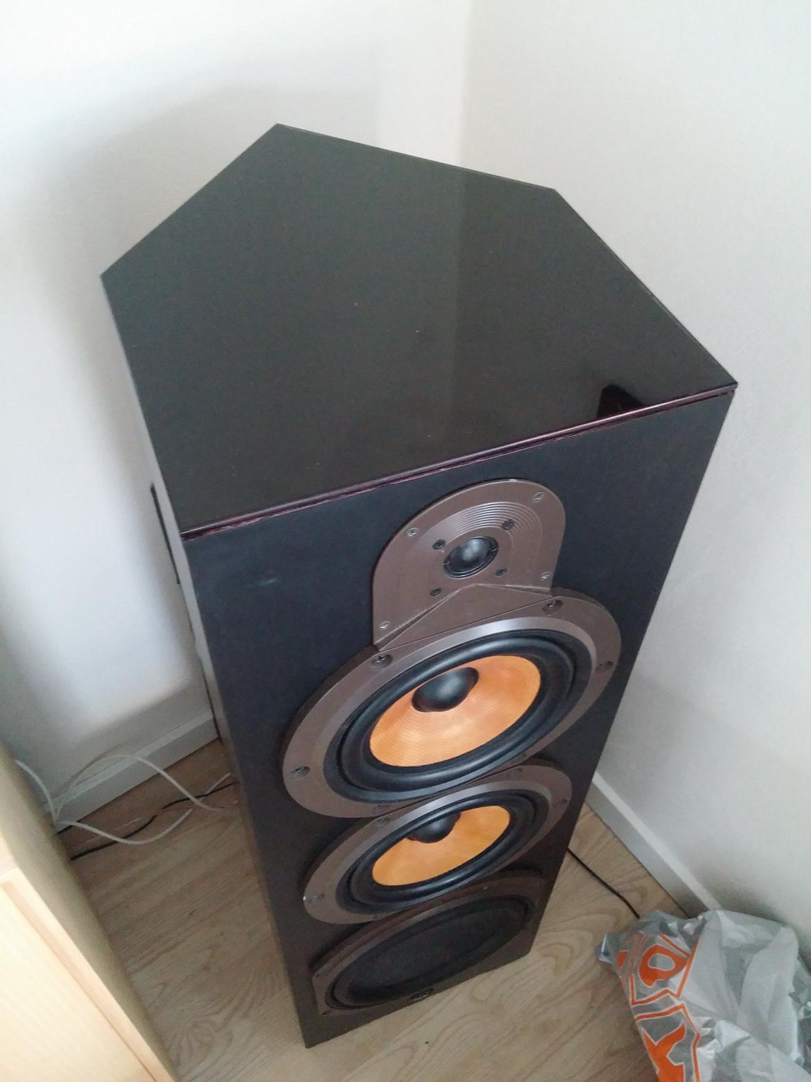 Musikanlæg Setup på værelset billede 3