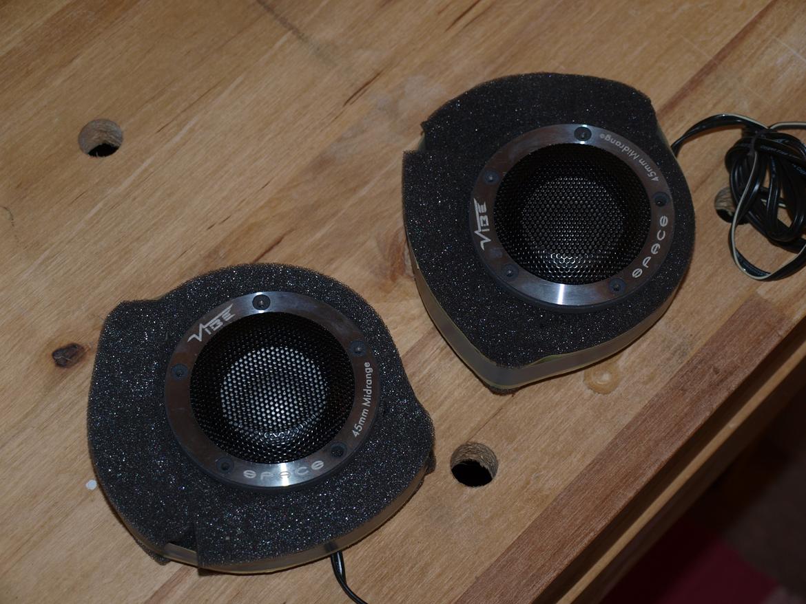 Bilstereo VIBE Space SQ / VW Golf GTI 91' billede 18