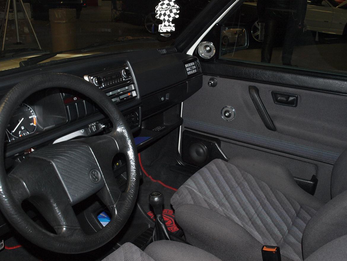 Bilstereo VIBE Space SQ / VW Golf GTI 91' billede 7
