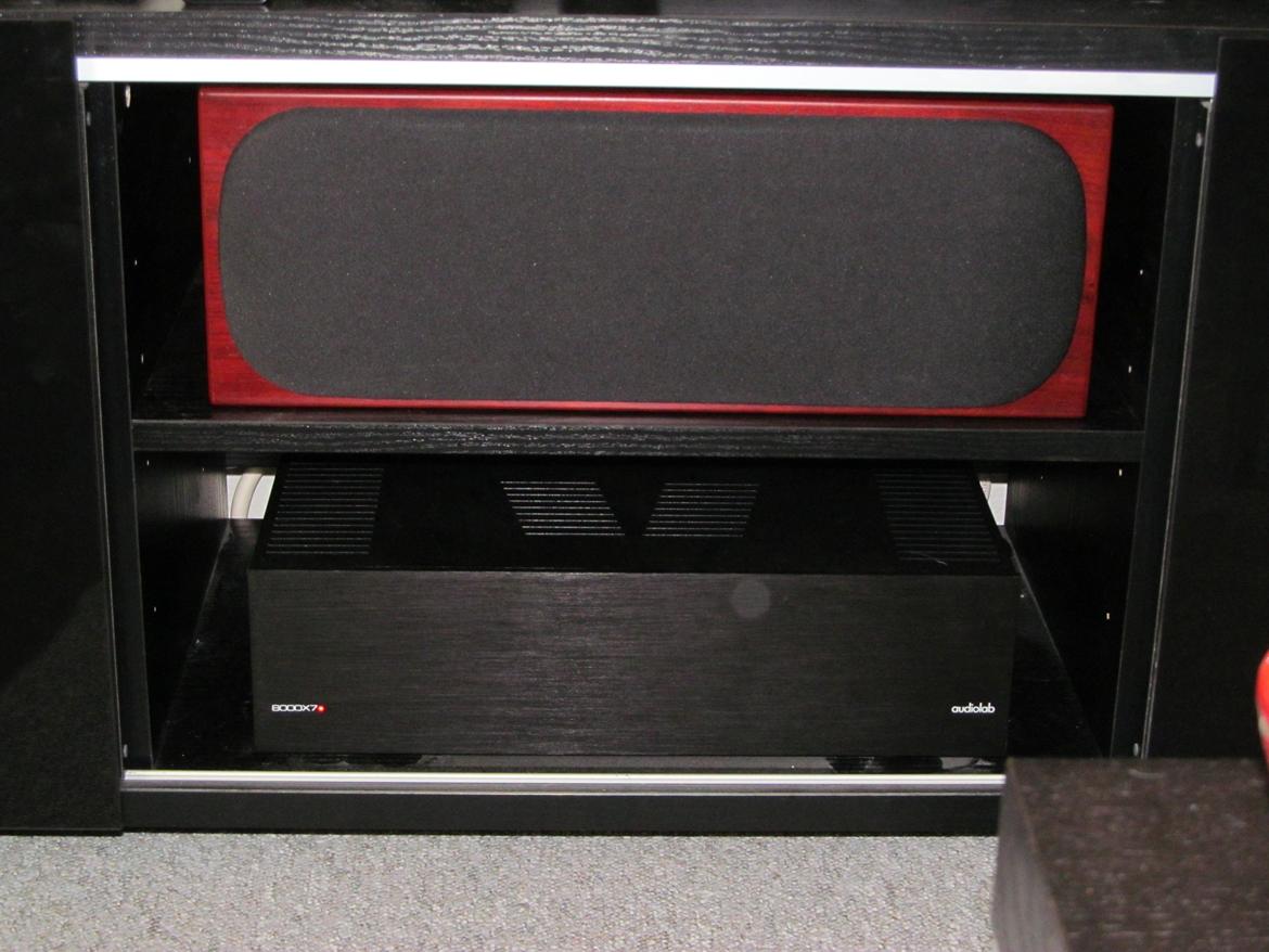 Hjemmebiograf Marantz AV8801, Audiolab & Monitor Audio  billede 15