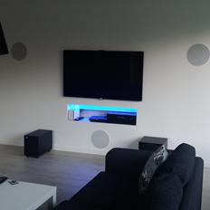 Hjemmebiograf Diskret Surround system