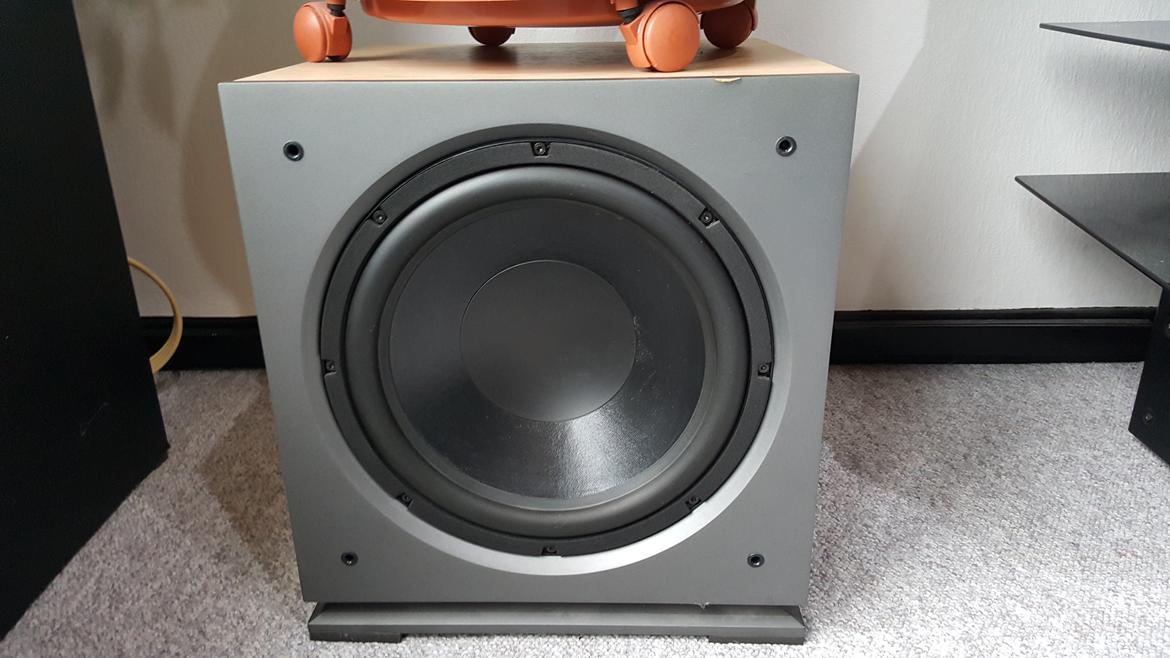 Hjemmebiograf 5.2 Dali & denon setup - Dali concept sub 12 uden stof beklæding billede 12