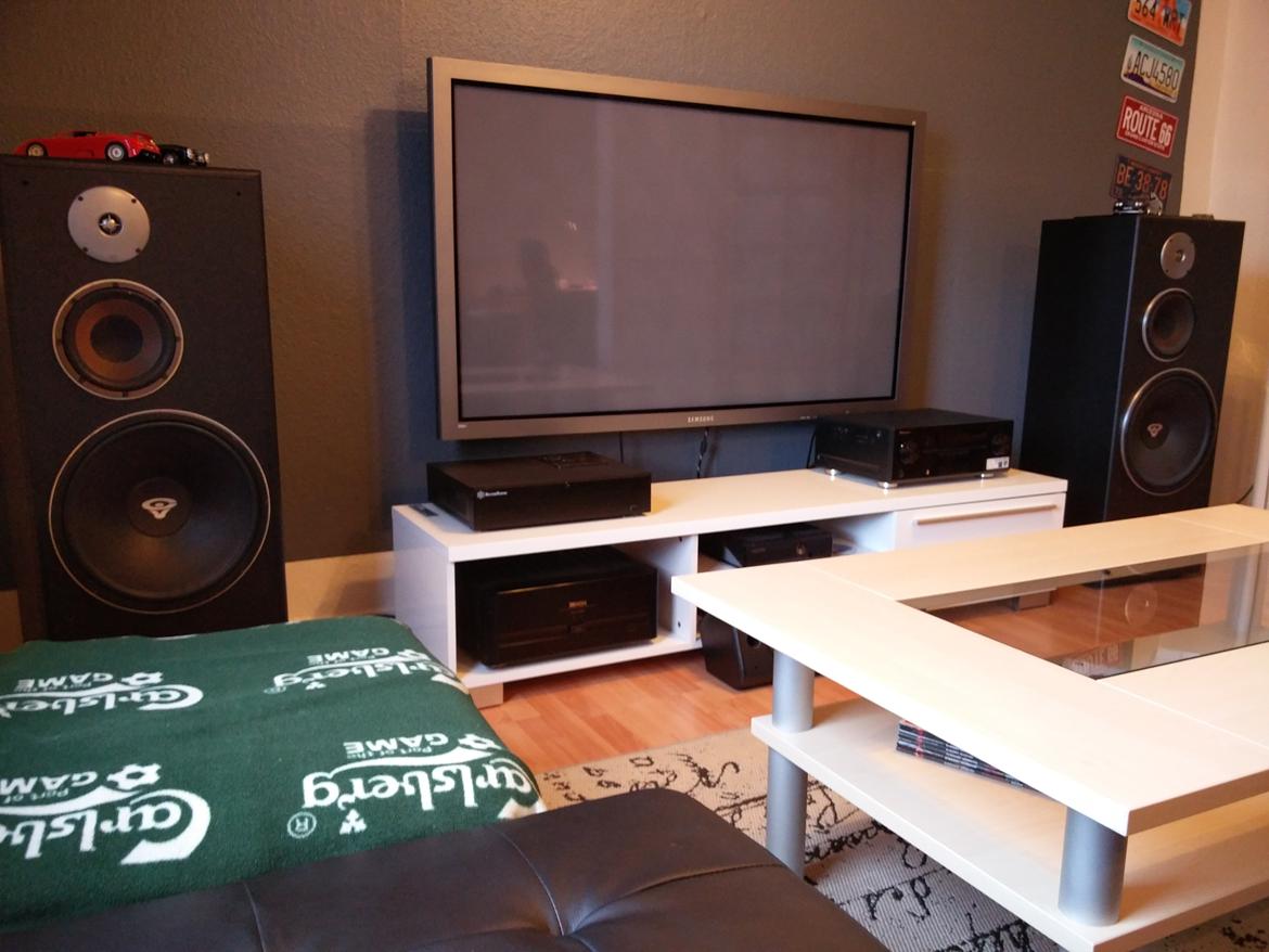 Hjemmebiograf Cerwin Vega AL-1002, Pioneer VSX, Denon POA - Udsigt fra sofa billede 2