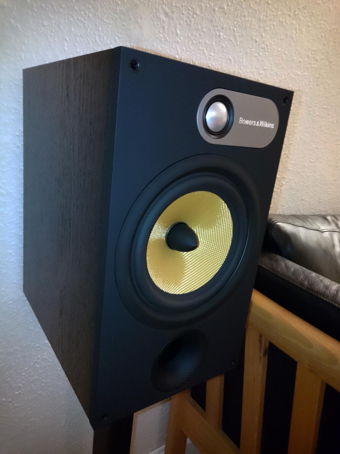 Hjemmebiograf Monitor audio + Bower & Wilkins + Yamaha rx v661  billede 12