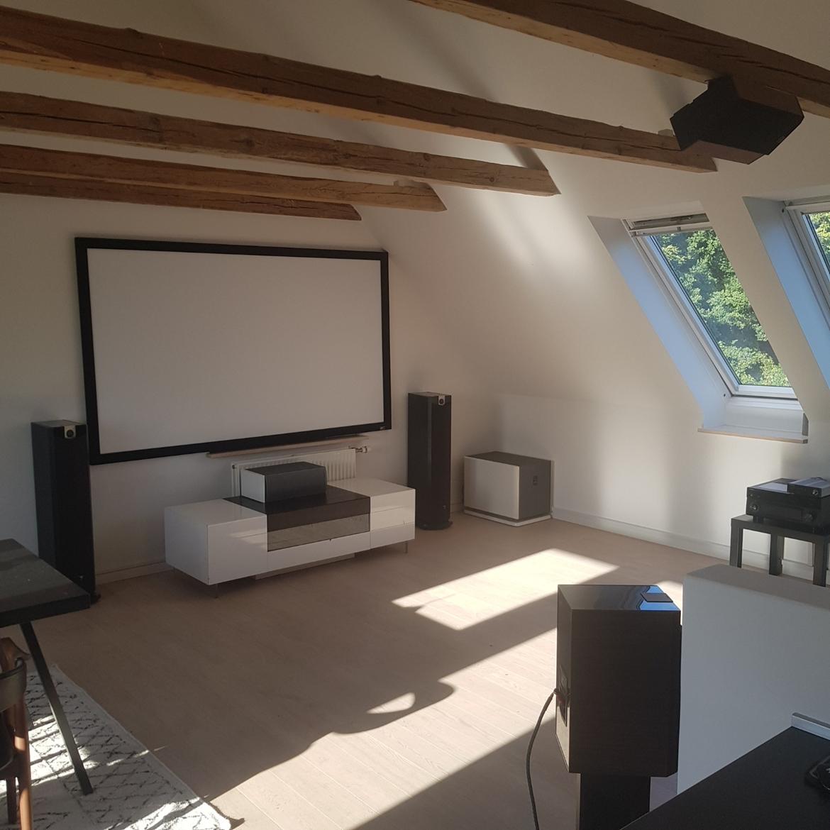 Hjemmebiograf Fuldt ATMOS setup med Focal & Dali billede 12