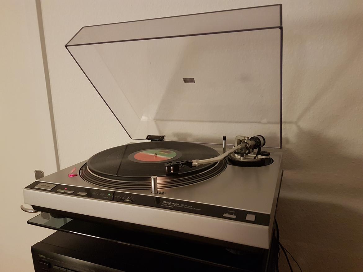 Musikanlæg #SOLGT# Yamaha, Technics, Denon & Audiovector - Technics SL-1600 MK2 i funktion billede 2