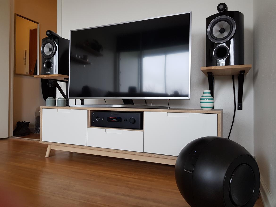 Musikanlæg B&W, NAD Og Samsung billede 1