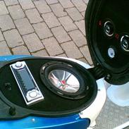 Scooterstereo Glasfiber anlæg "Sonic"