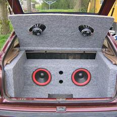 Bilstereo Kadett E ICE