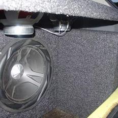 Bilstereo corsa a GT
