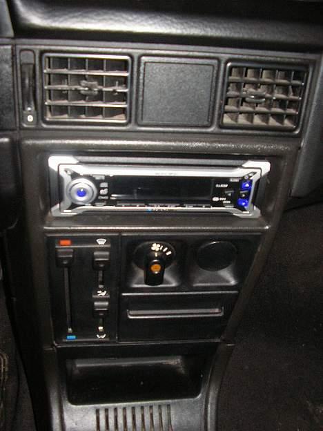 Bilstereo Opel Kadett billede 5