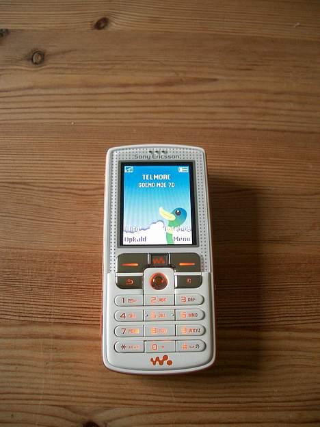 Hjemmebiograf B&W stue - Har set endre ligge deres modil herind, så jeg prøver også! En Sony Ericsson W800! billede 14