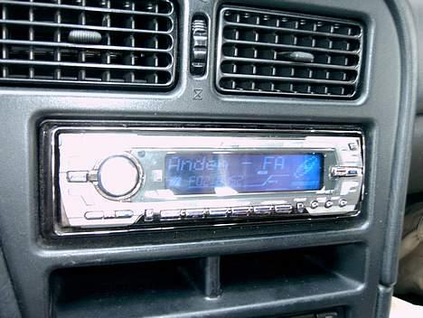 Bilstereo Celica Sound billede 6