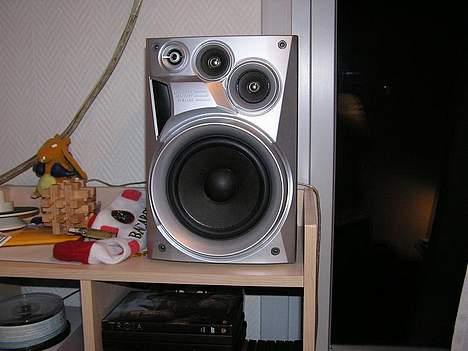 Musikanlæg Anlægget på mit værelse billede 7