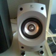 Computeranlæg Logitech Z5500