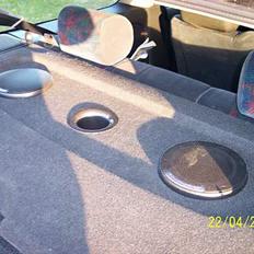 Bilstereo Anlæg i Almera