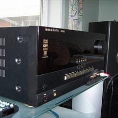 Musikanlæg H/K avr 8500 surround!!!