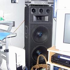 Musikanlæg Skytec......