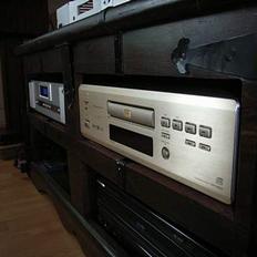 Musikanlæg Stereo med Fodtramp