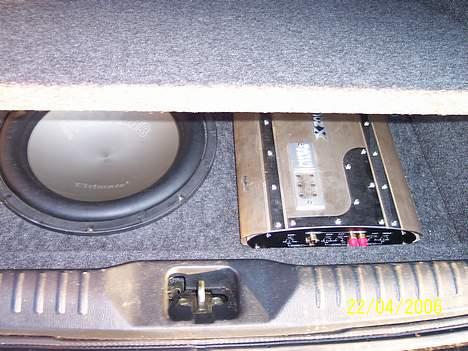 Bilstereo Anlæg i Almera billede 1