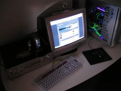 Computeranlæg Mit dejlige anlæg ! :D billede 3