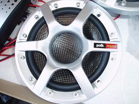 Bilstereo volvo 240 - mellem tone billede 12