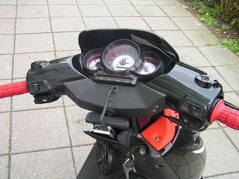 Scooterstereo Stereo on DiTech - Cockpit..!? billede 7