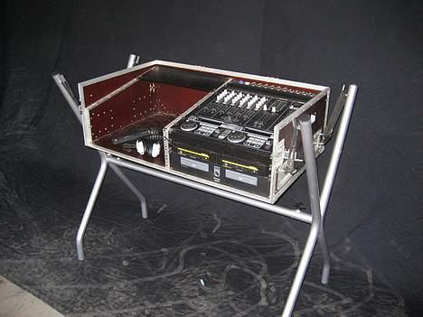 Diskoteksanlæg TLS Production - Pult nr1. Numark CDN-90 i pult med HI-Level PM6000 Mixer  billede 16