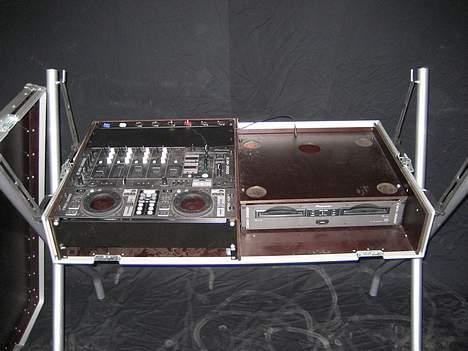 Diskoteksanlæg TLS Production - Pult nr2. Pioneer CMX-3000 i pult med Pioneer DJM-3000 Mixer billede 17